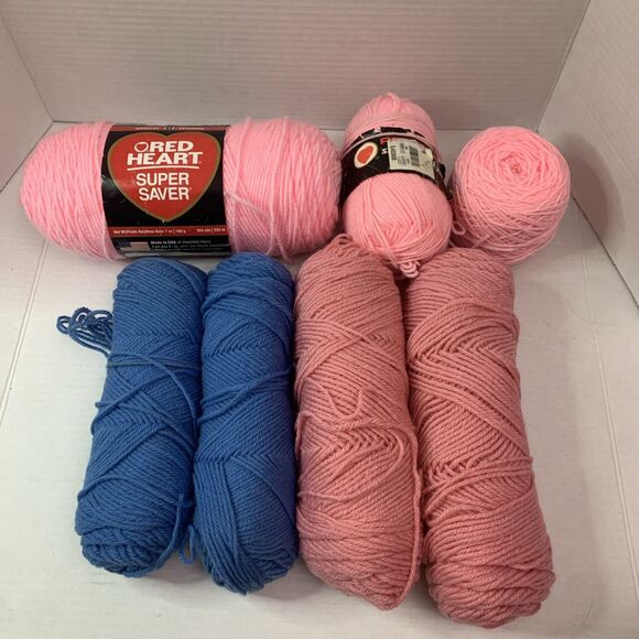 Lot Of Assorted Acrylic Yarn, Rehearsal Petal Pink And 722 Mid Pink - Picture 1 of 6